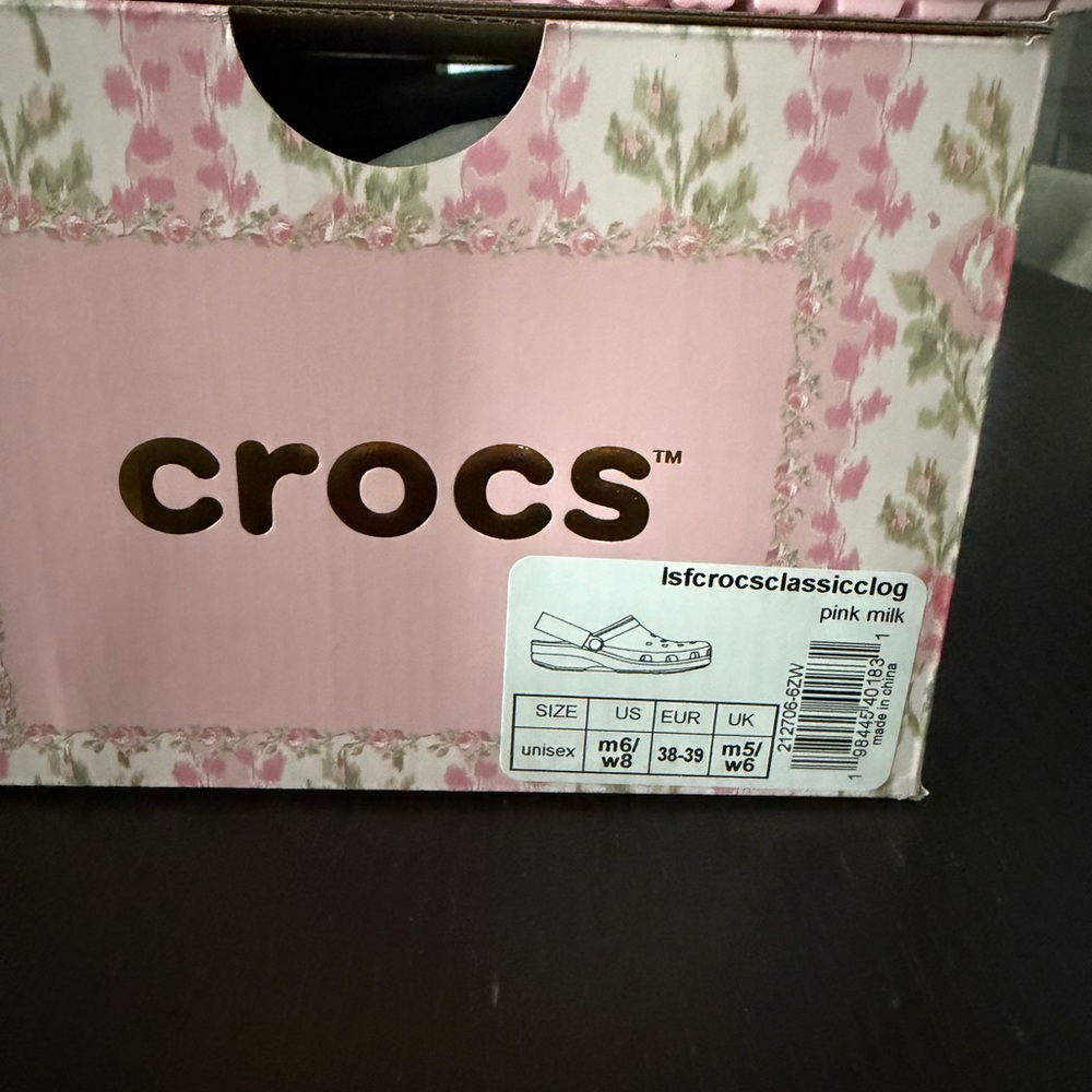 NWT 🎀 LoveShackFancy 🎀 x Crocs Pink Classic Clog size 8 - Picture 5 of 8